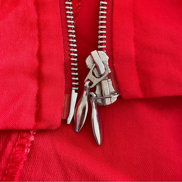 Joseph Ribkoff Style 191196 Ruched zip up jacket
Jacket - Picture 15 of 15